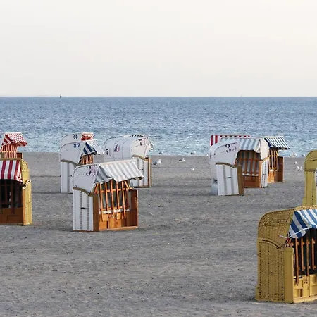 Stunning In Travemuende With Wifi * Lubeck